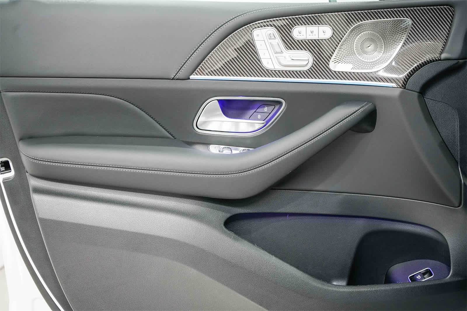 Thumbnail: 2026 Mercedes-Benz GLS - 22