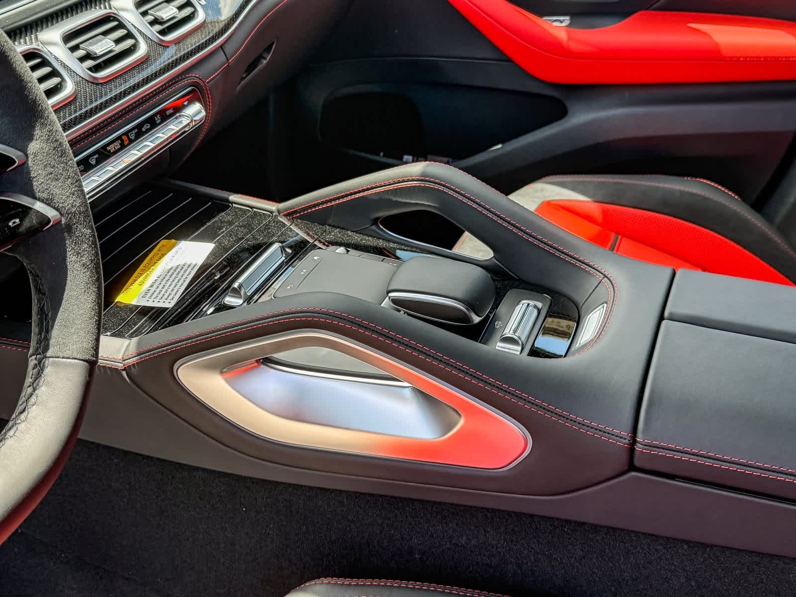 Thumbnail: 2025 Mercedes-Benz GLE - 20