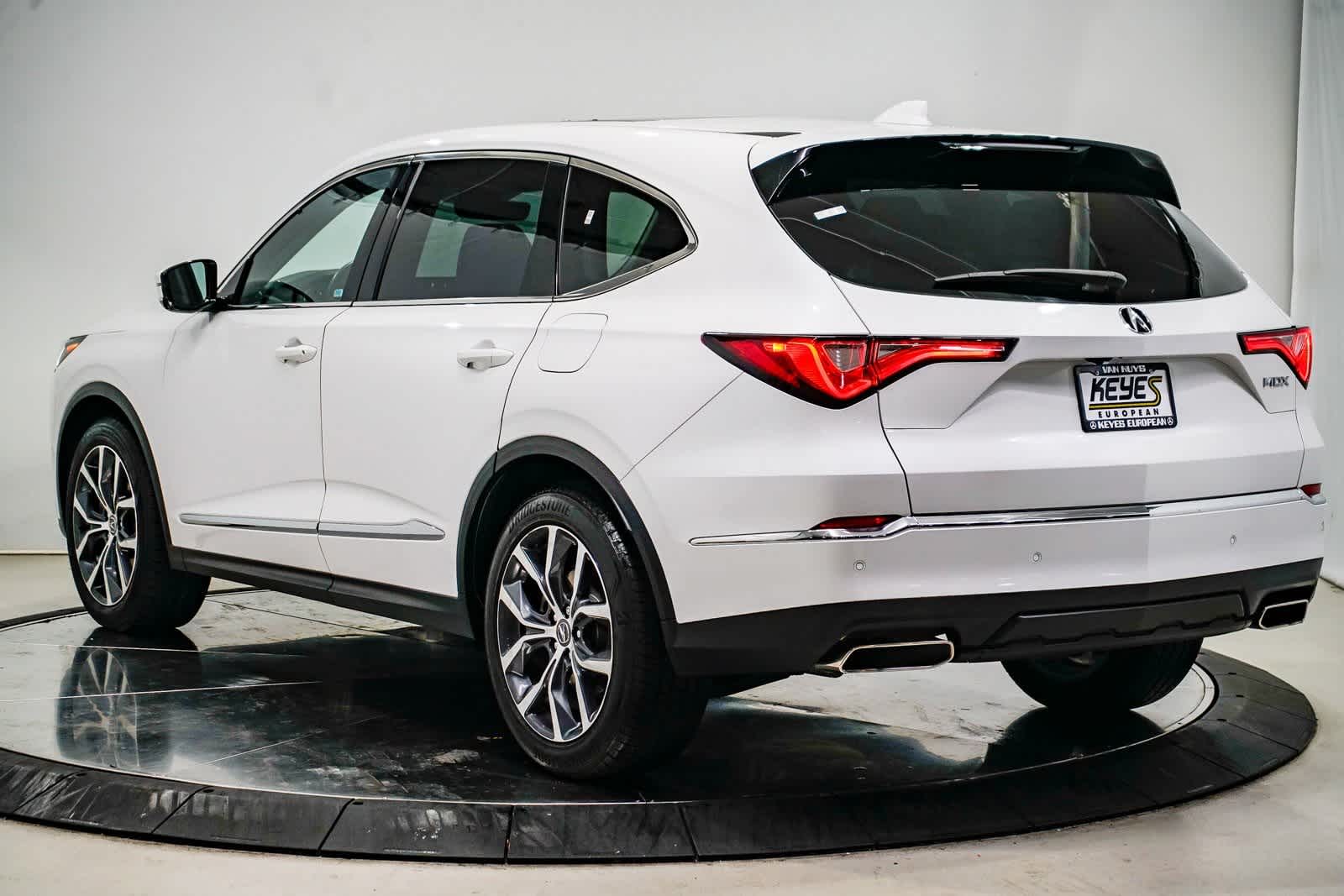 Thumbnail: 2024 Acura MDX - 2