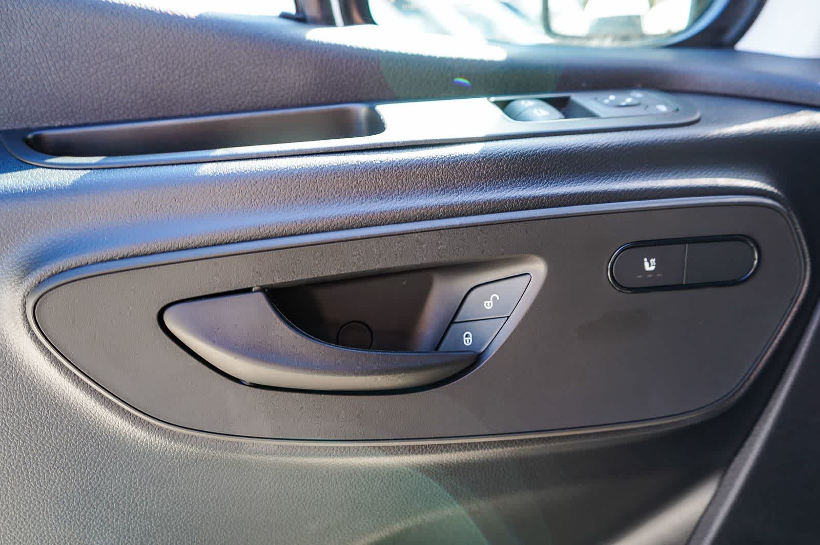 Thumbnail: 2026 Mercedes-Benz Sprinter - 21