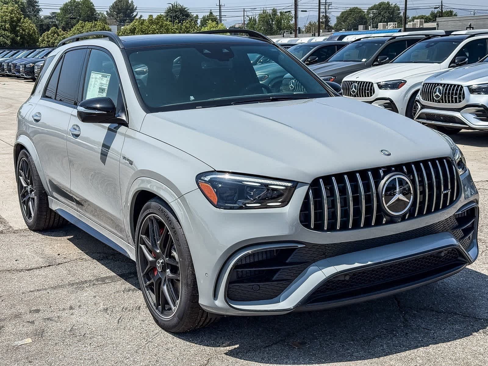 Thumbnail: 2025 Mercedes-Benz GLE - 3