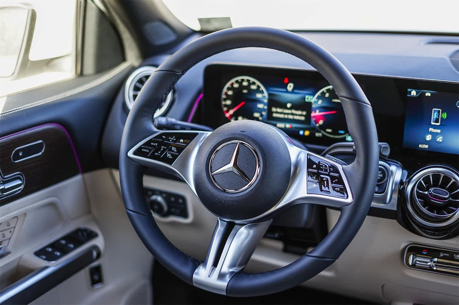 Thumbnail: 2026 Mercedes-Benz GLB - 17