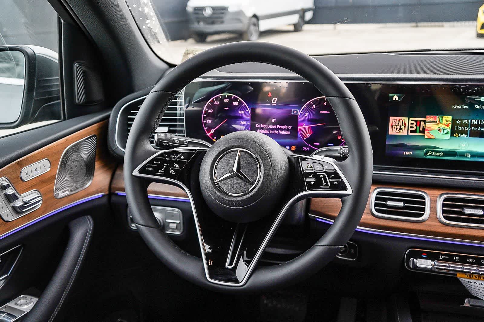 Thumbnail: 2026 Mercedes-Benz GLE - 17