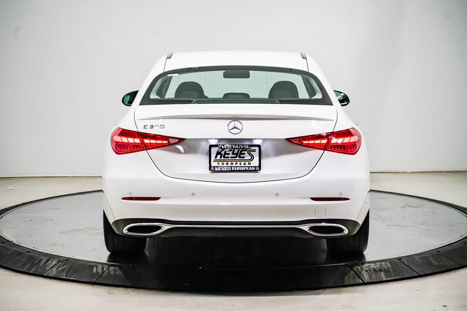 Thumbnail: 2025 Mercedes-Benz C-Class - 3