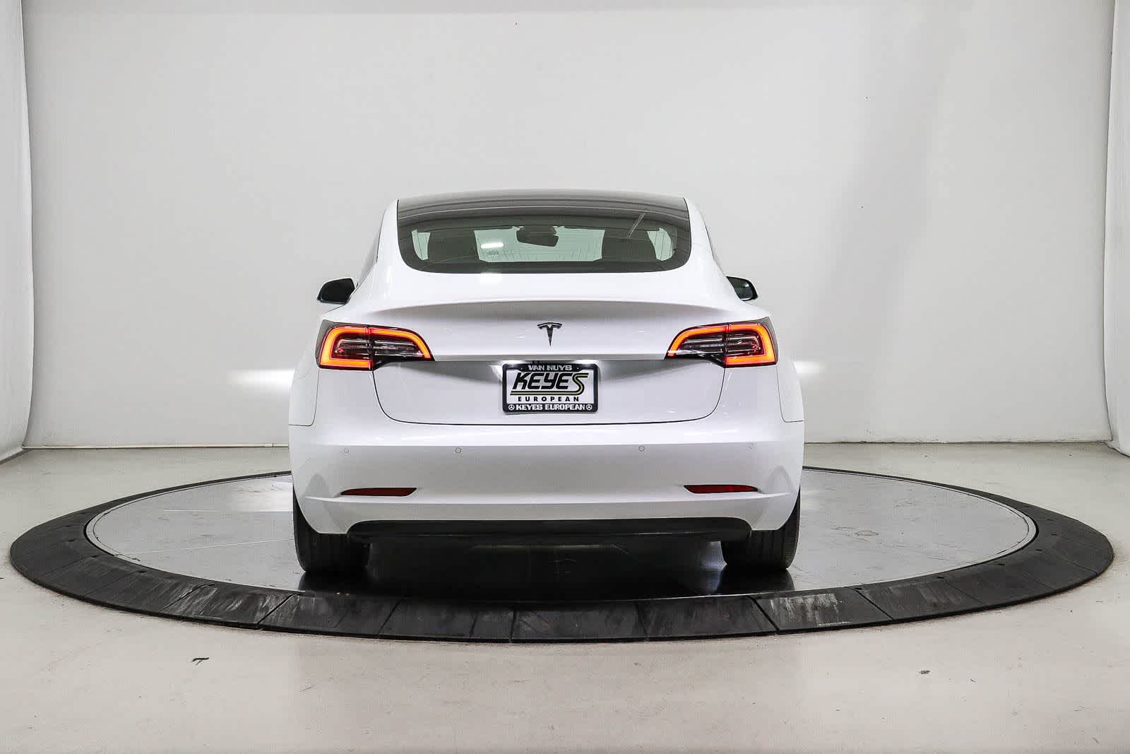 Thumbnail: 2018 Tesla Model 3 - 3