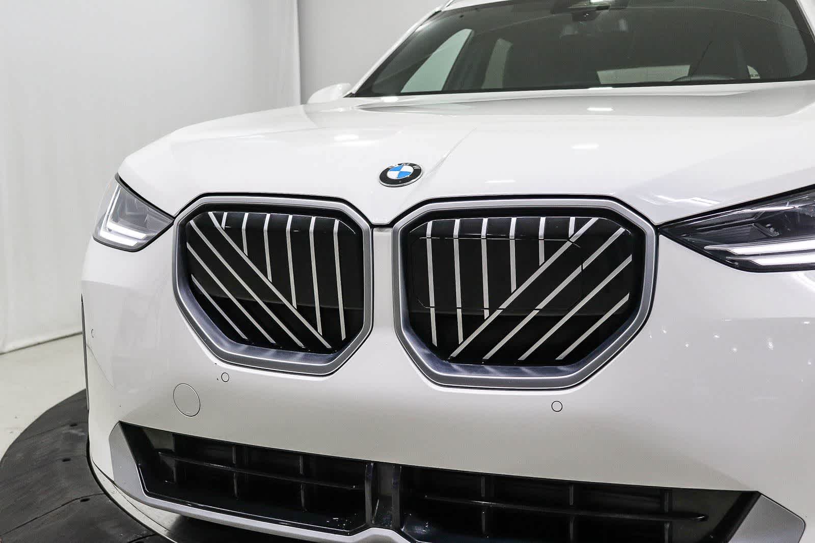 Thumbnail: 2026 BMW X3 - 8
