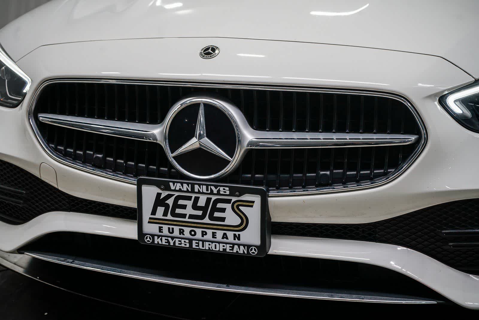 Thumbnail: 2023 Mercedes-Benz C-Class - 8