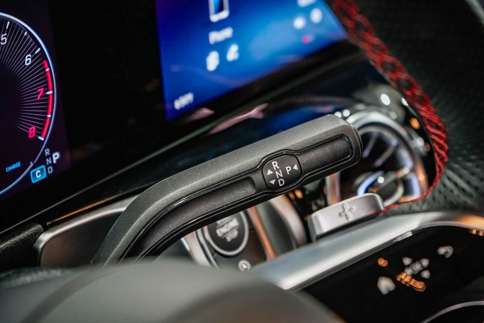 Thumbnail: 2025 Mercedes-Benz GLB - 20