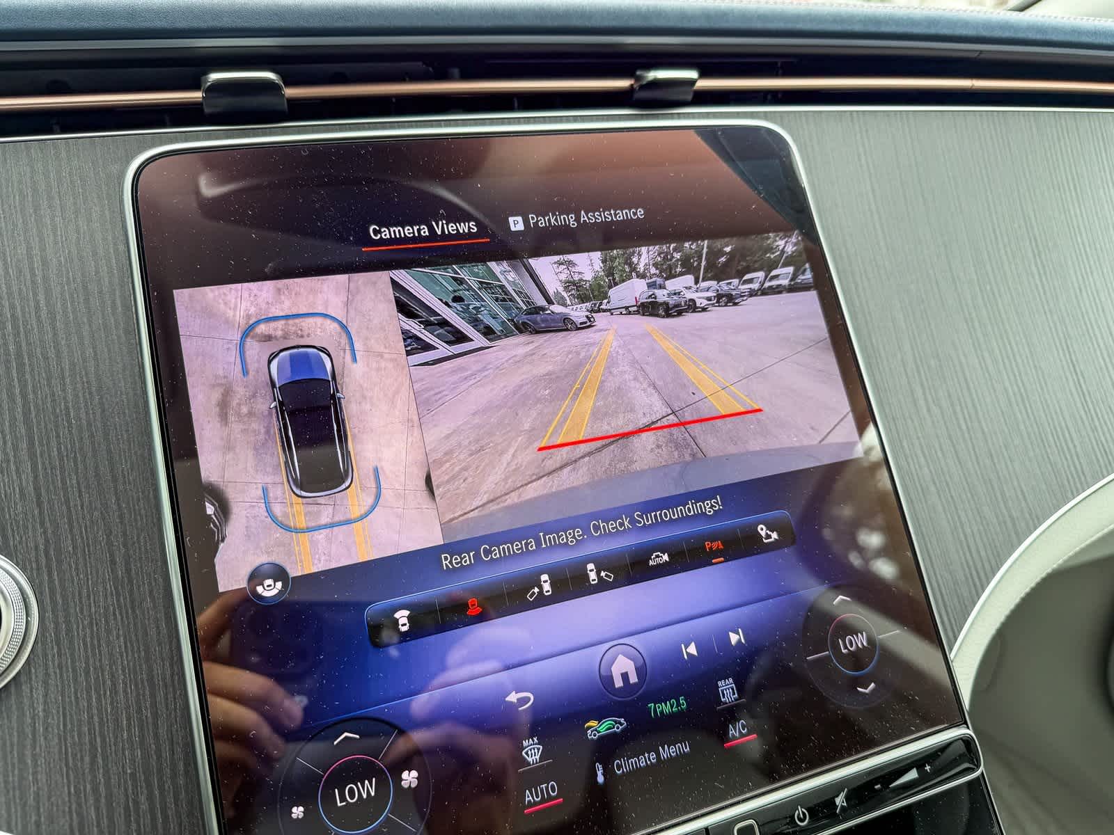 Thumbnail: 2024 Mercedes-Benz EQE - 25