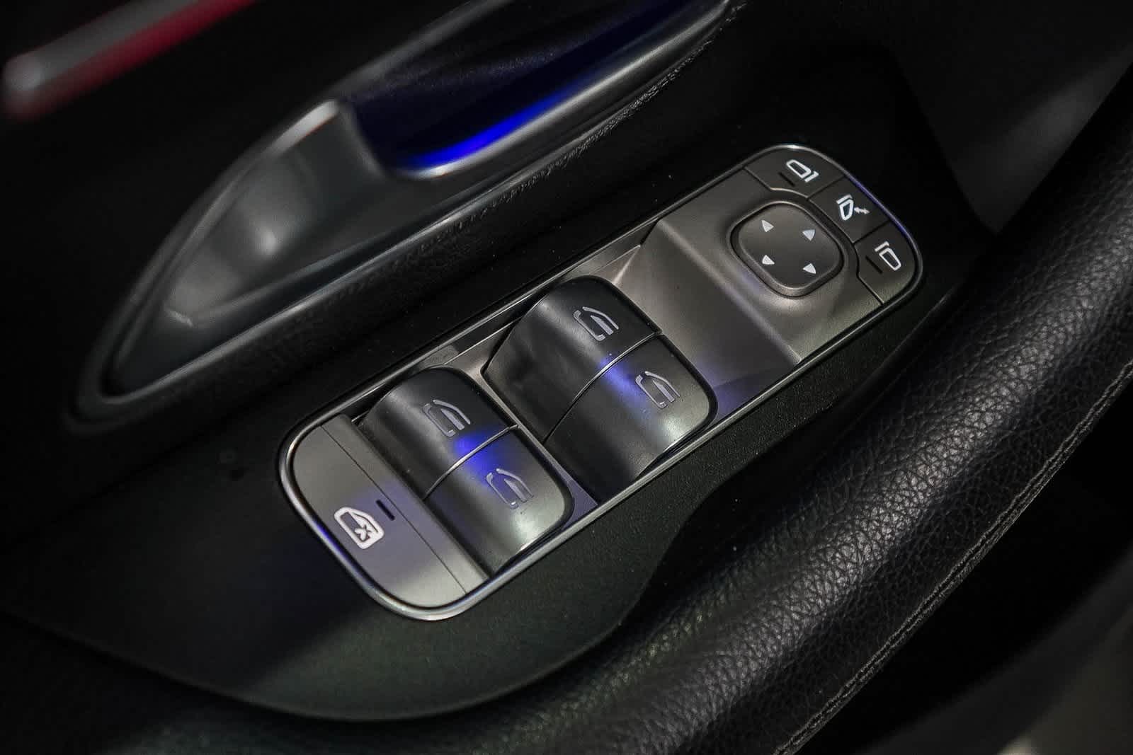 Thumbnail: 2020 Mercedes-Benz GLS - 23