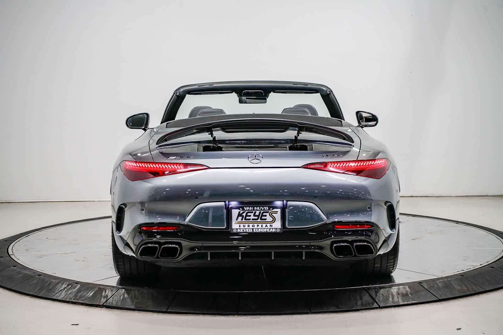 Thumbnail: 2022 Mercedes-Benz SL-Class - 3