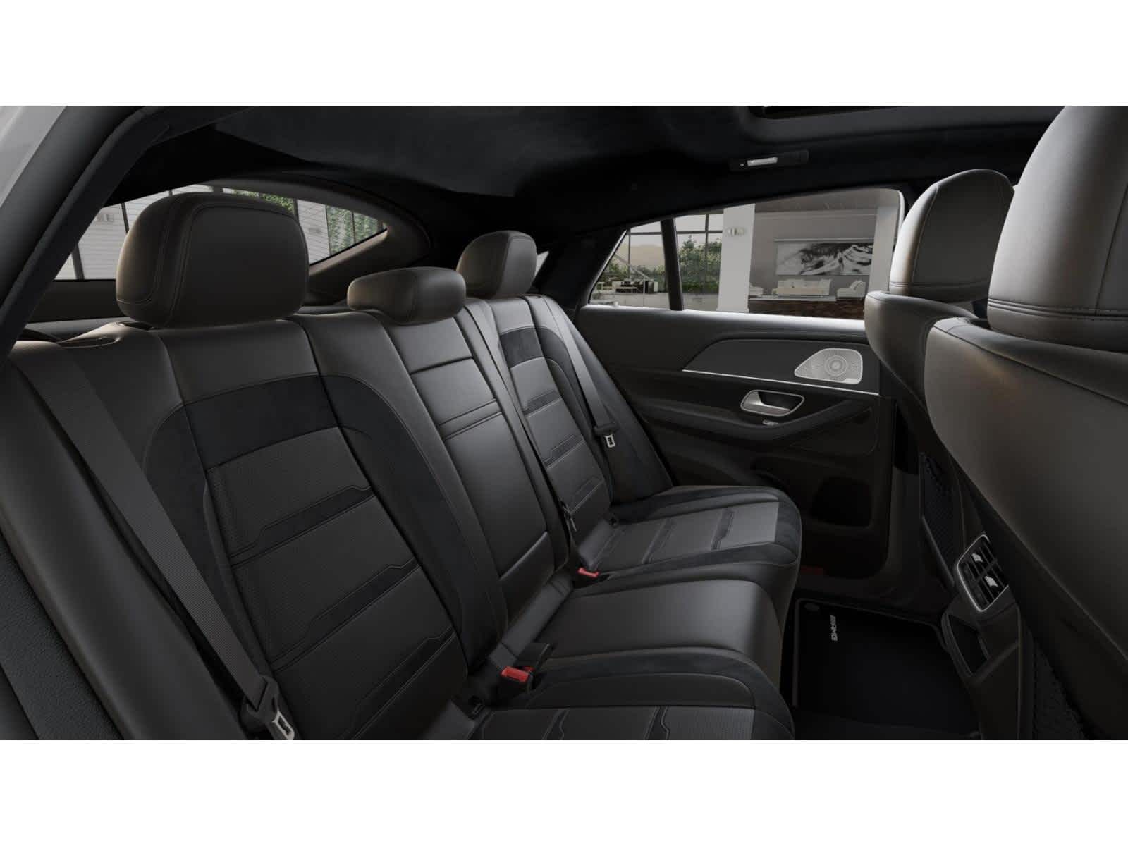 Thumbnail: 2026 Mercedes-Benz GL-Class - 4