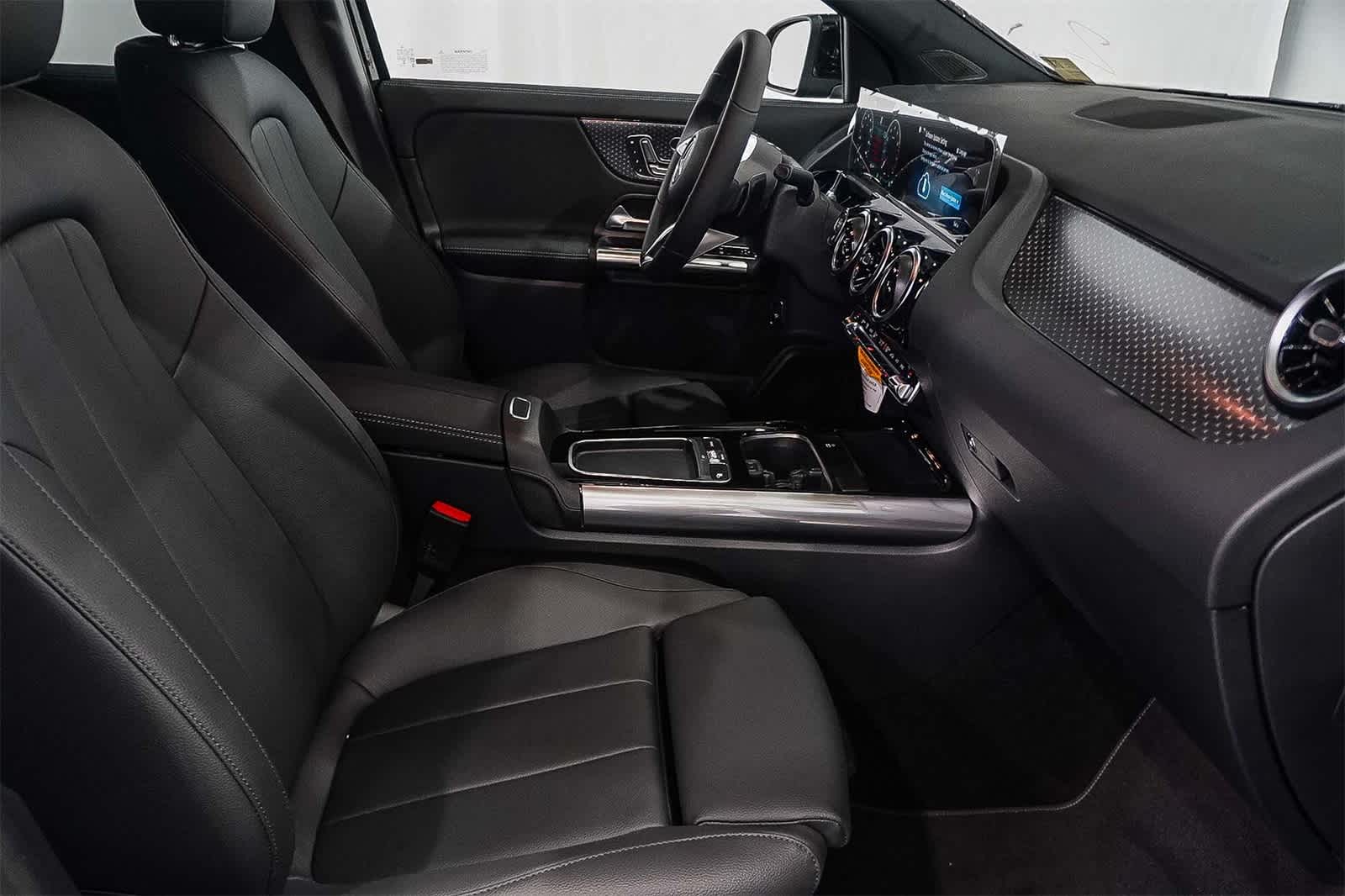 Thumbnail: 2026 Mercedes-Benz GLA - 19