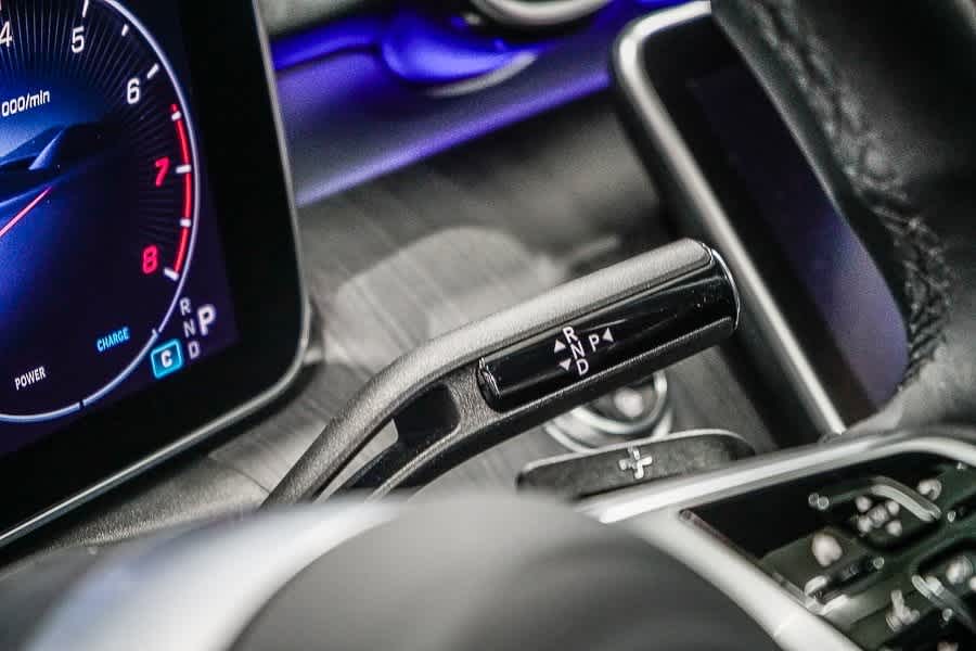 Thumbnail: 2025 Mercedes-Benz C-Class - 21