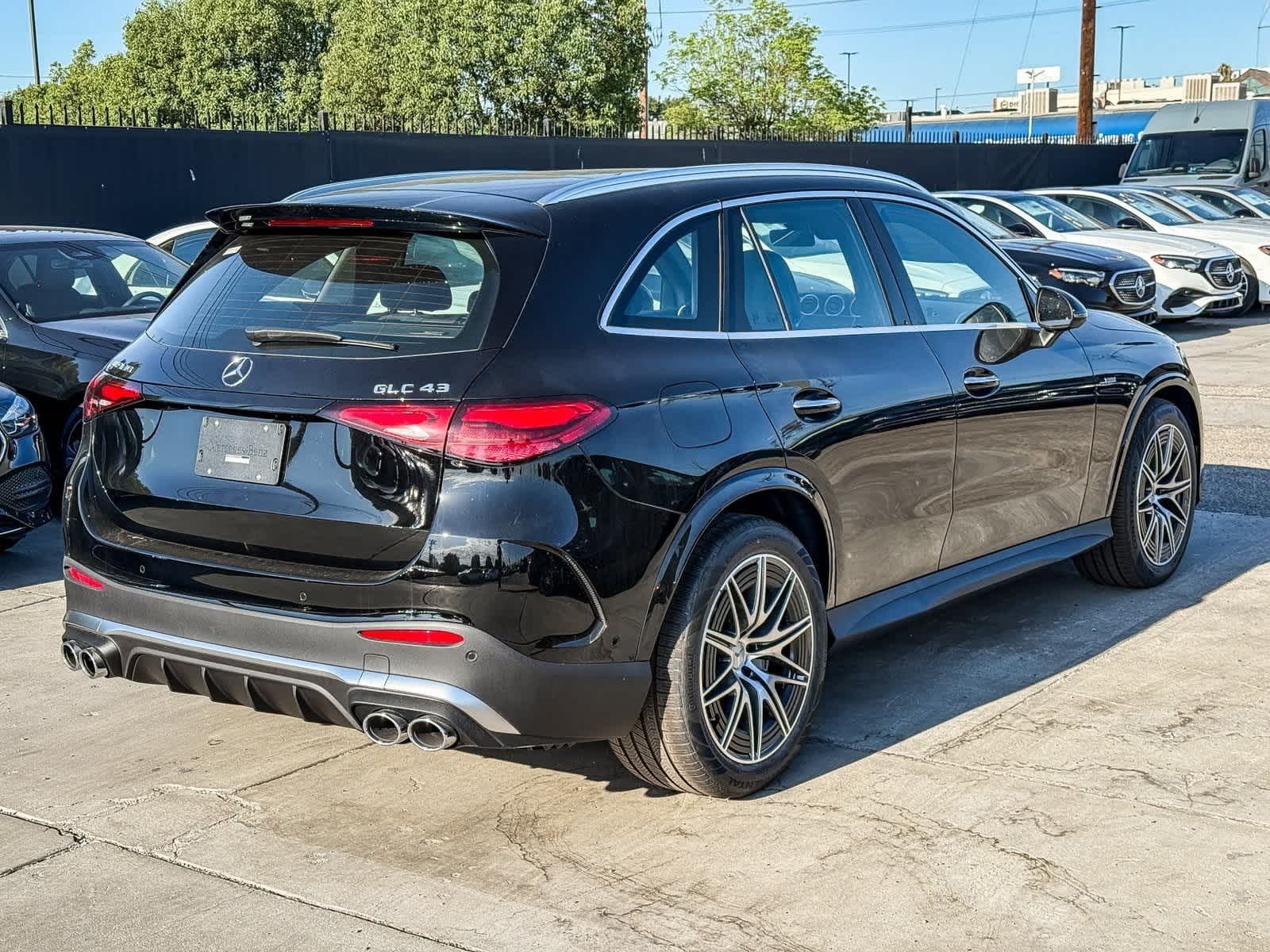 Thumbnail: 2025 Mercedes-Benz GLC - 4