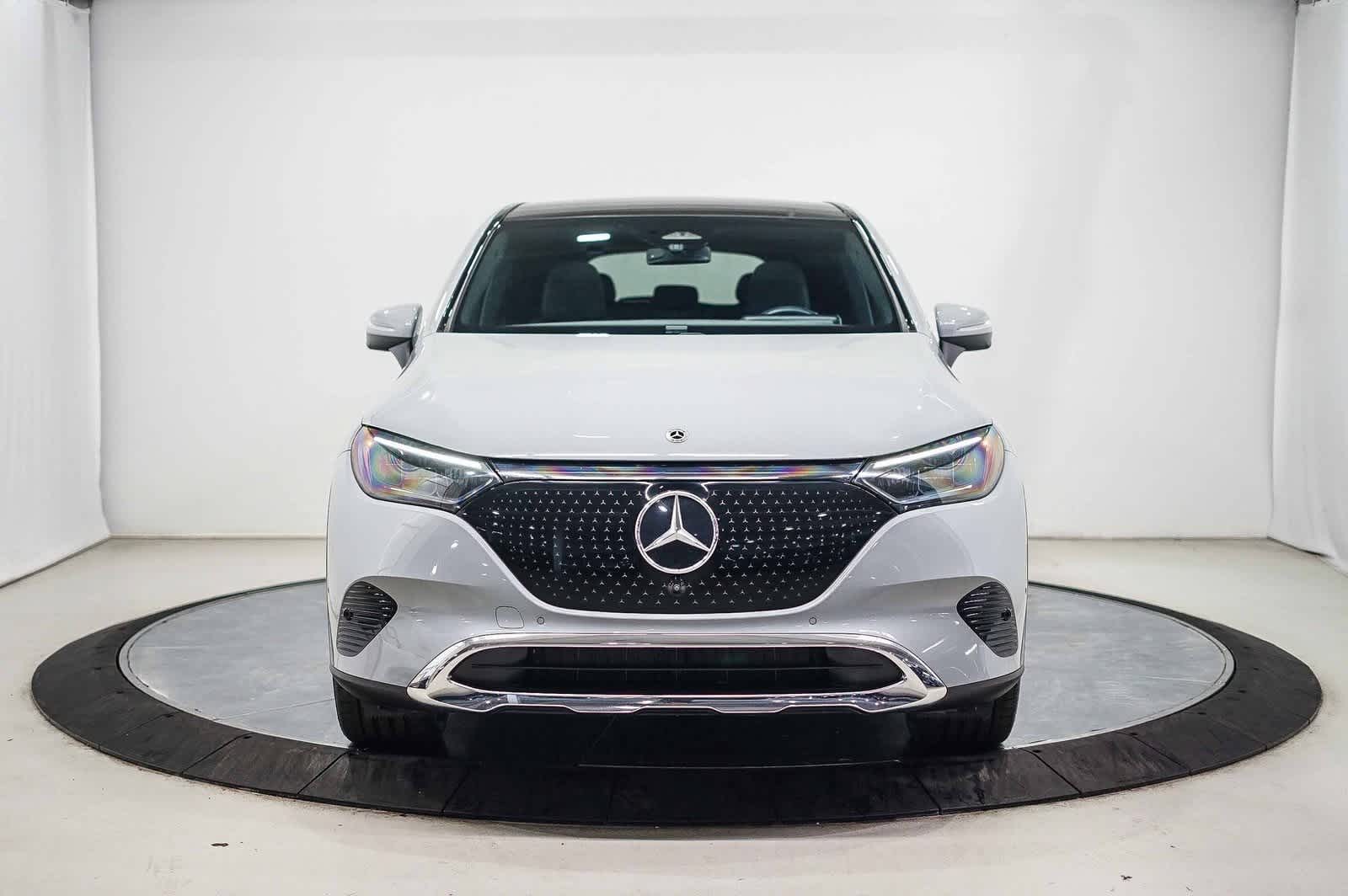 Thumbnail: 2023 Mercedes-Benz EQE - 2