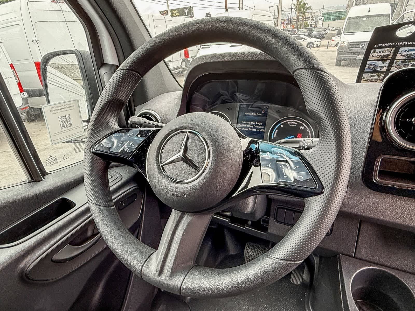 Thumbnail: 2025 Mercedes-Benz eSprinter - 16