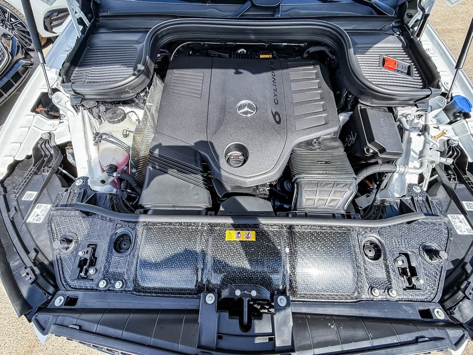 Thumbnail: 2026 Mercedes-Benz GLE - 12