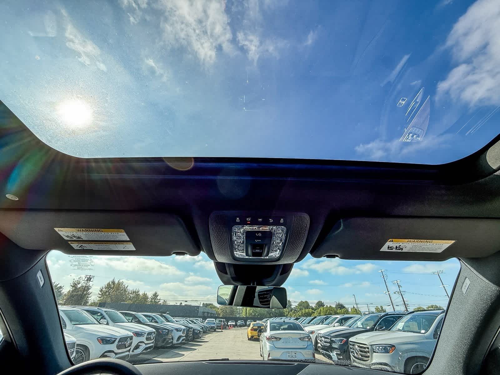 Thumbnail: 2026 Mercedes-Benz GLE - 17