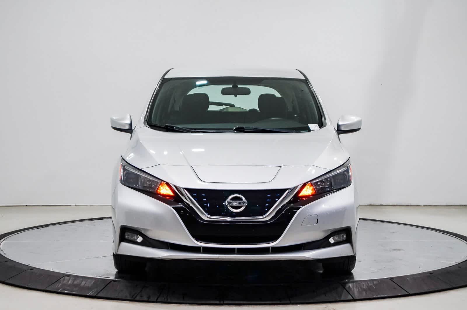 2018 Nissan Leaf SV 6