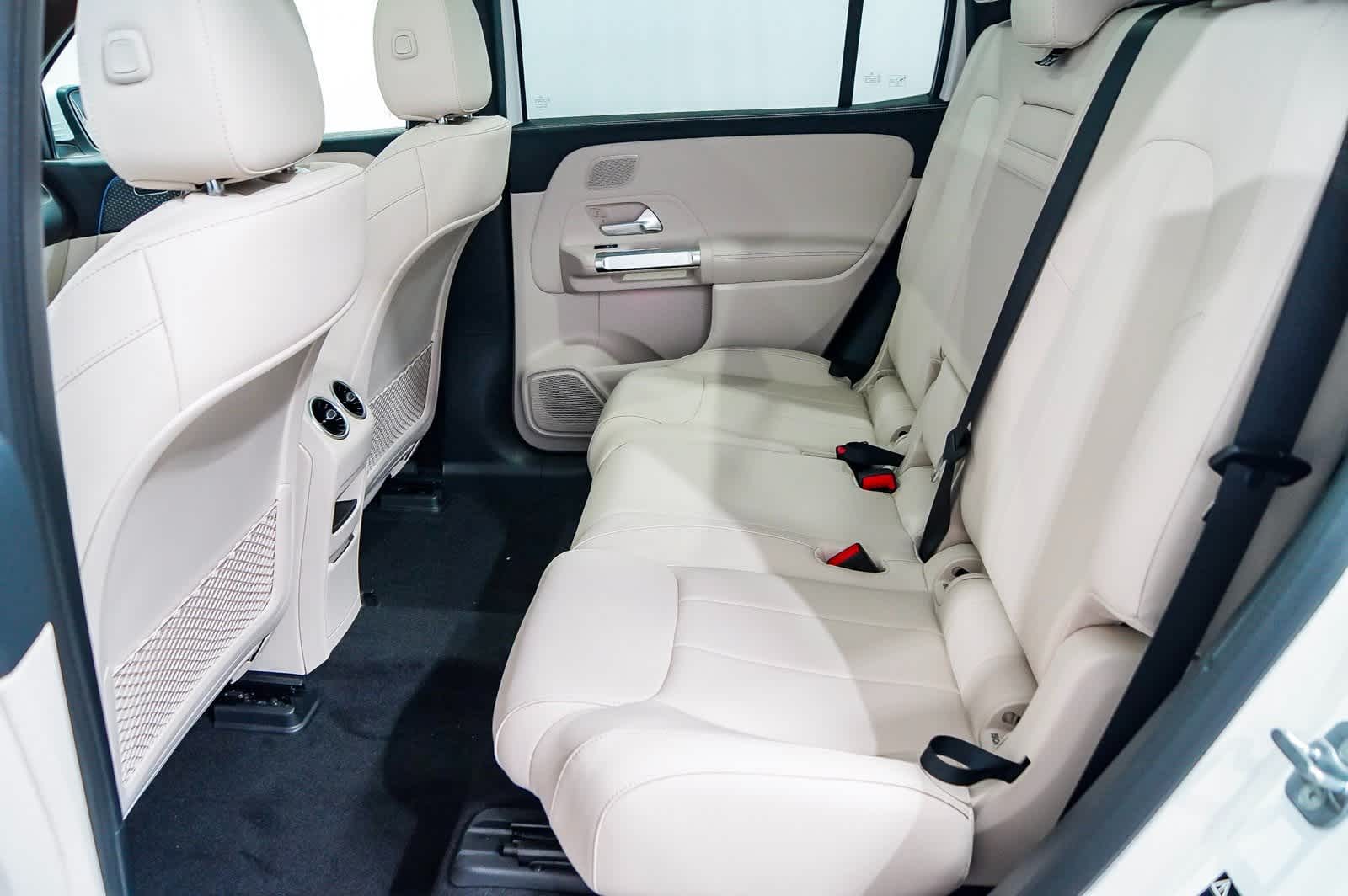 2024 Mercedes-Benz EQB 300 19
