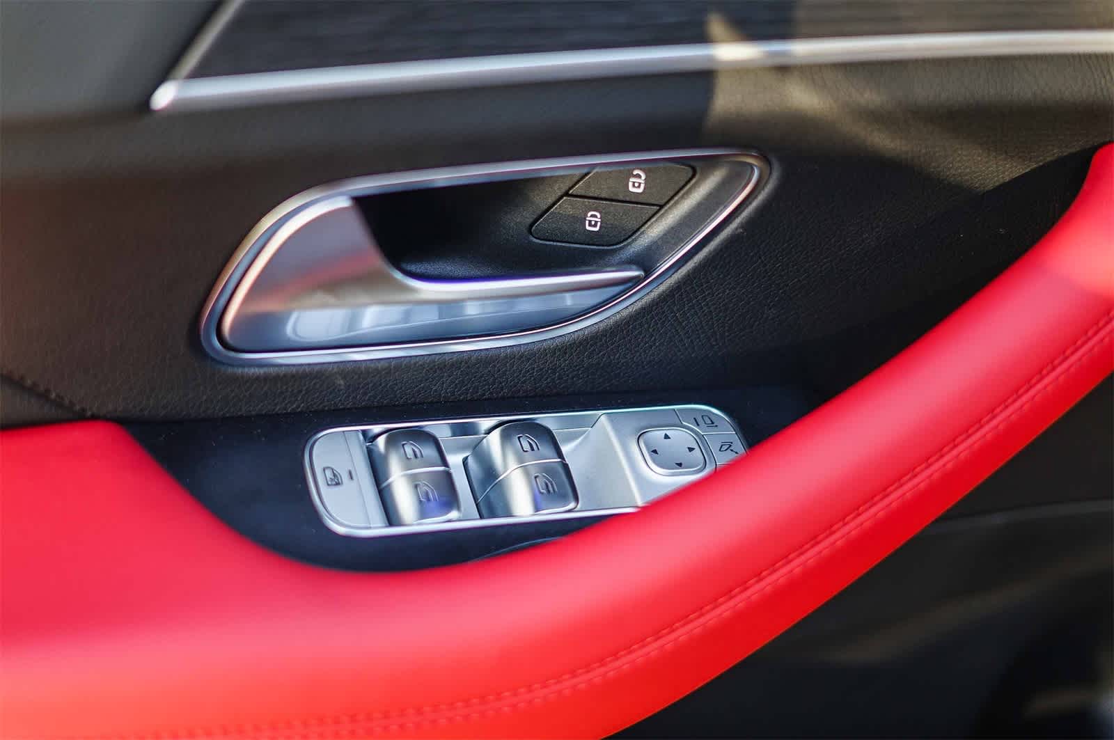 Thumbnail: 2026 Mercedes-Benz GLE - 23