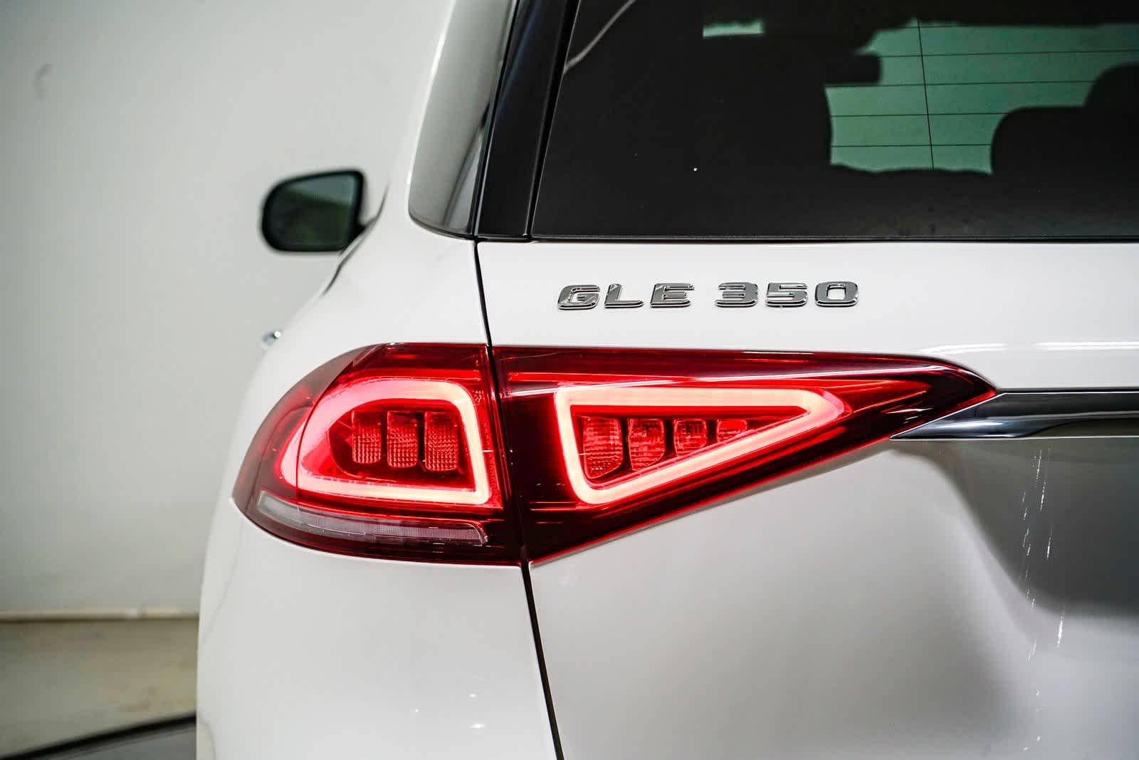 Thumbnail: 2023 Mercedes-Benz GLE - 9