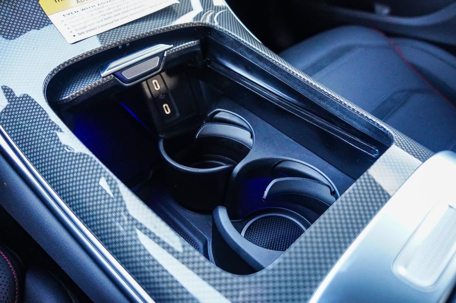 Thumbnail: 2025 Mercedes-Benz GLC - 21