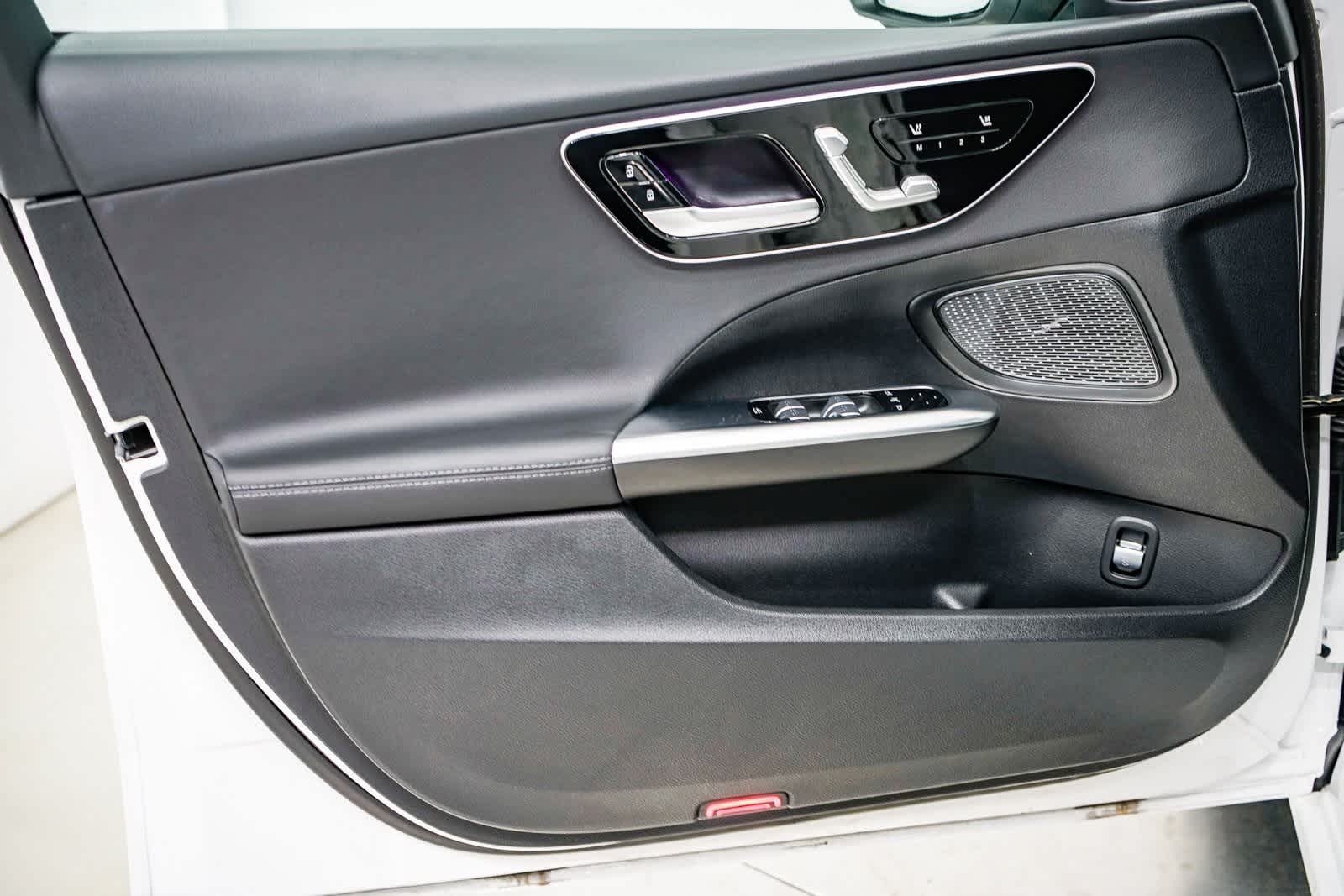 Thumbnail: 2025 Mercedes-Benz C-Class - 19