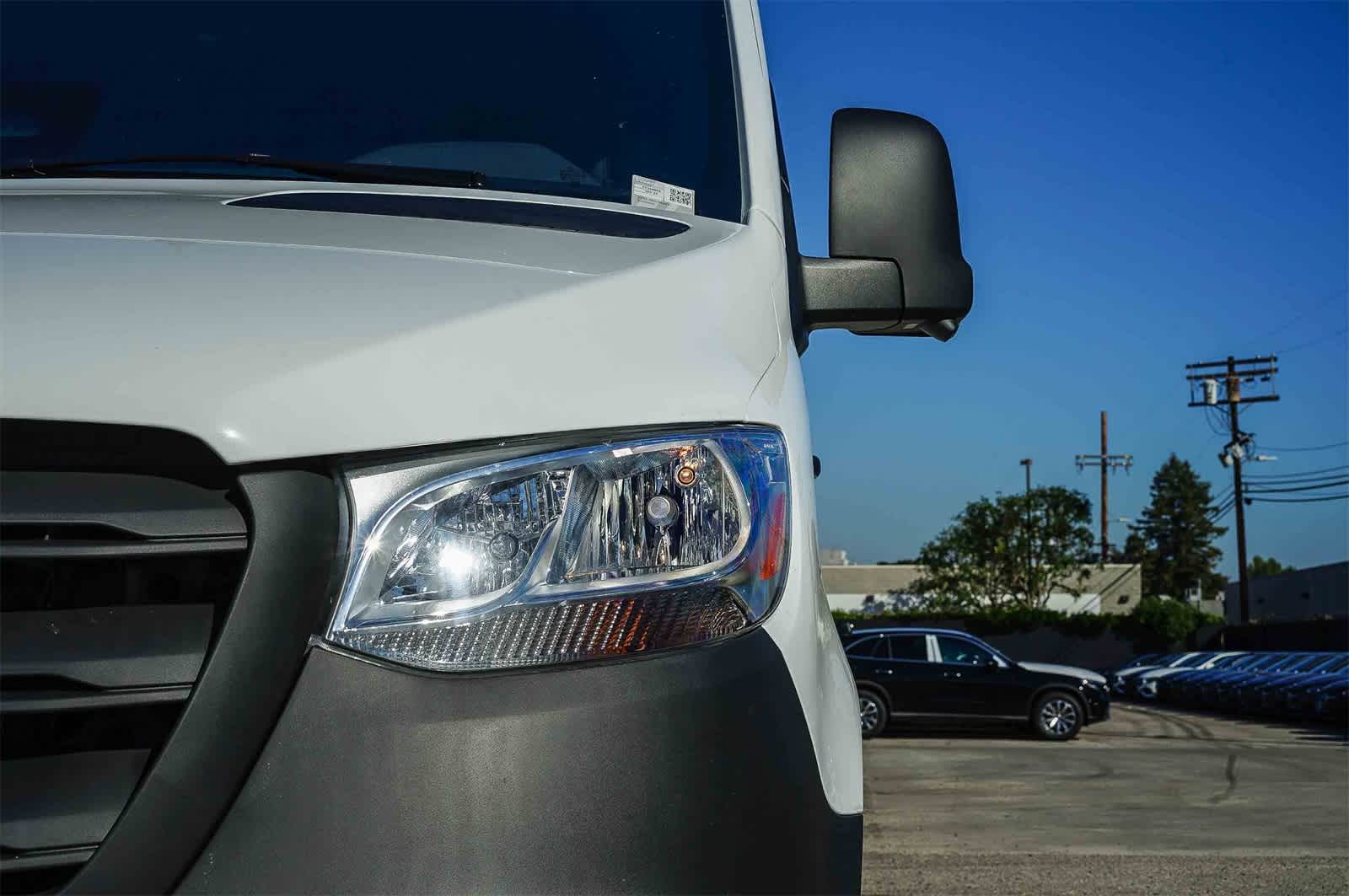 Thumbnail: 2026 Mercedes-Benz Sprinter - 7