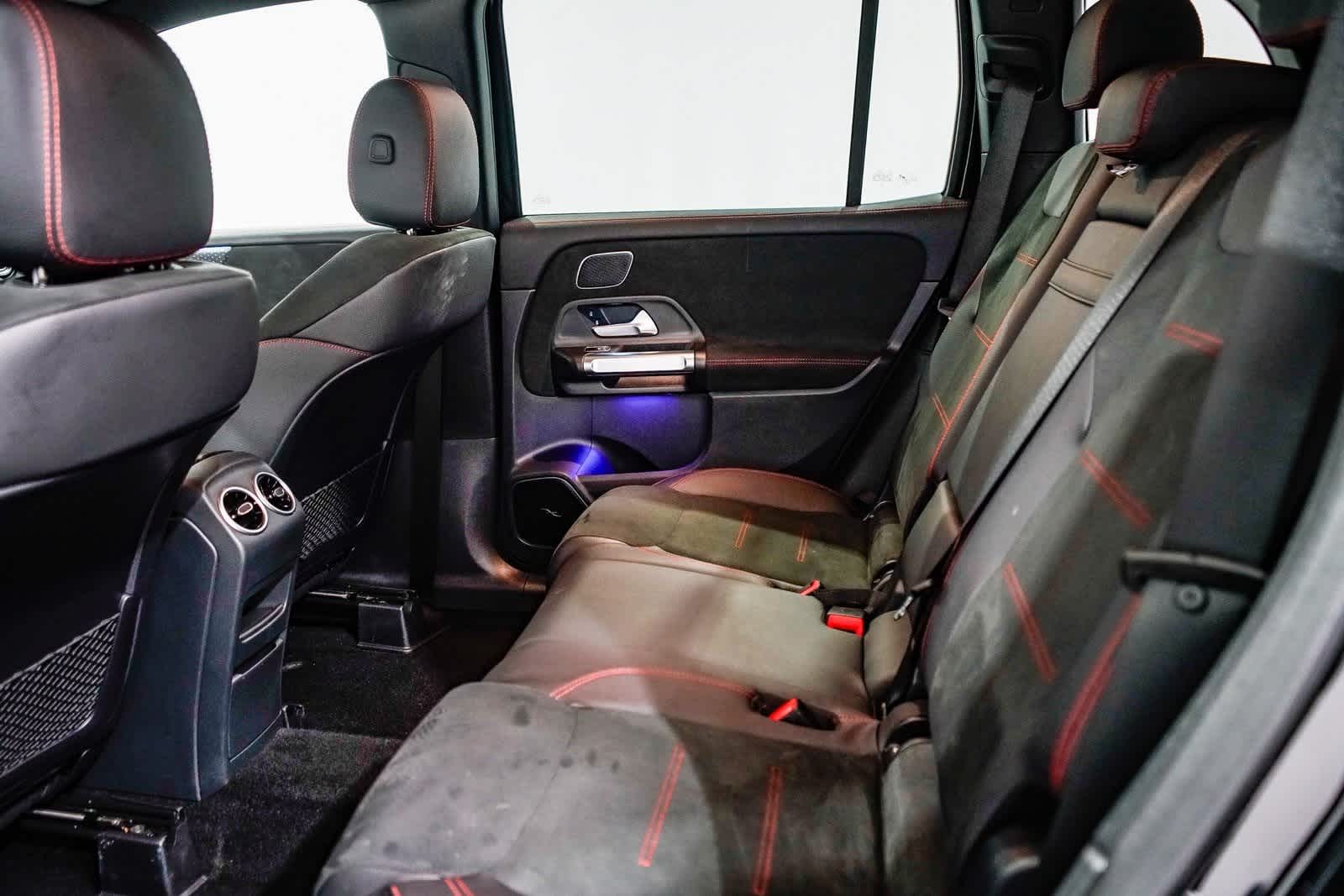 Thumbnail: 2025 Mercedes-Benz GLB - 17