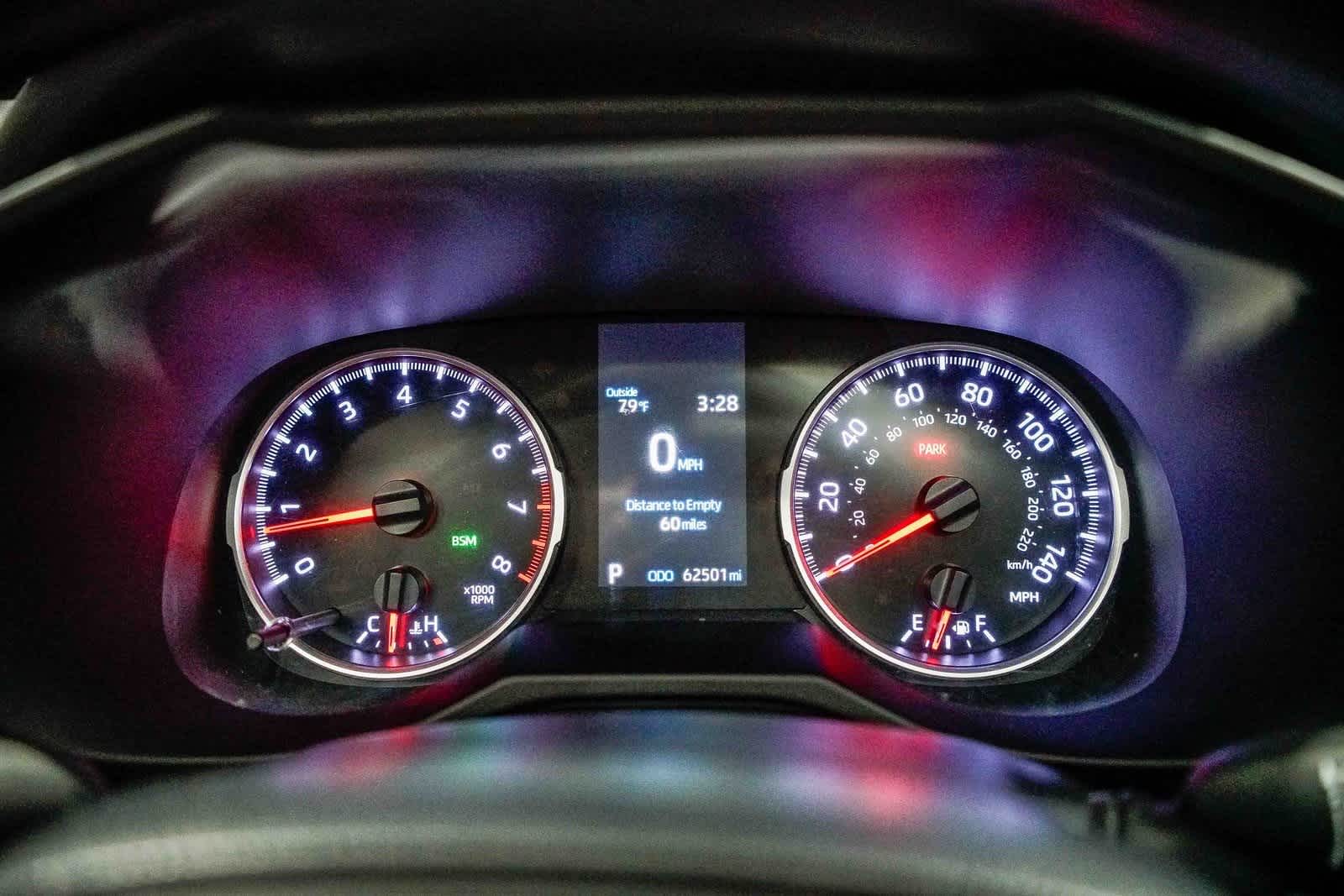 Thumbnail: 2019 Toyota RAV4 - 25