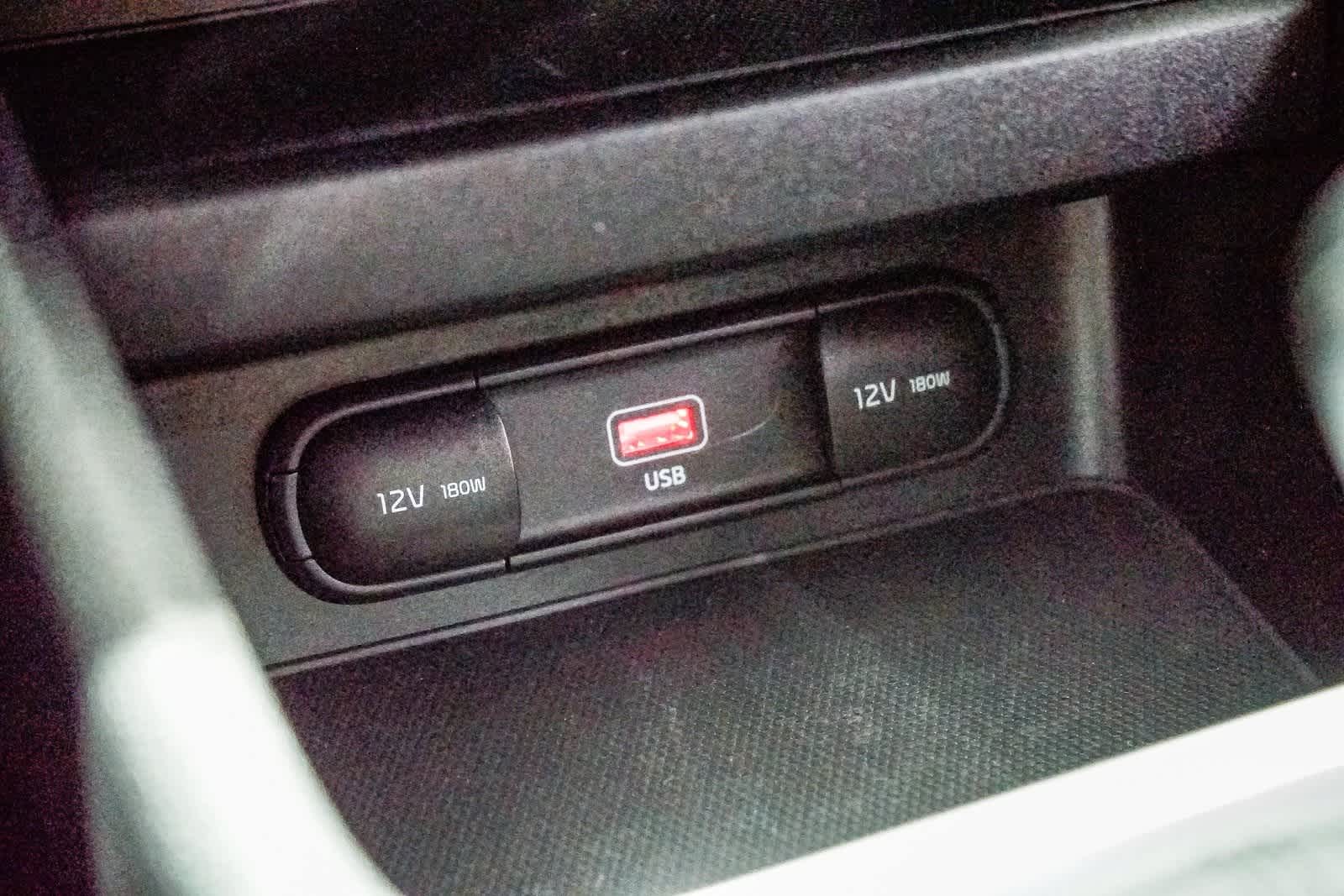 Thumbnail: 2023 Kia Forte - 21