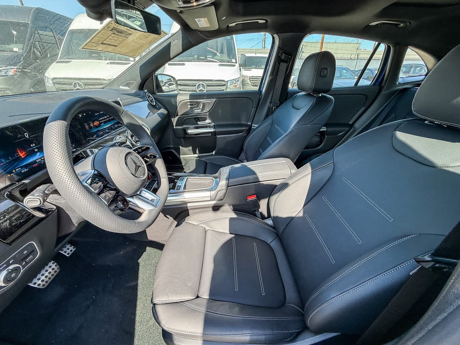 Thumbnail: 2025 Mercedes-Benz GLA - 19