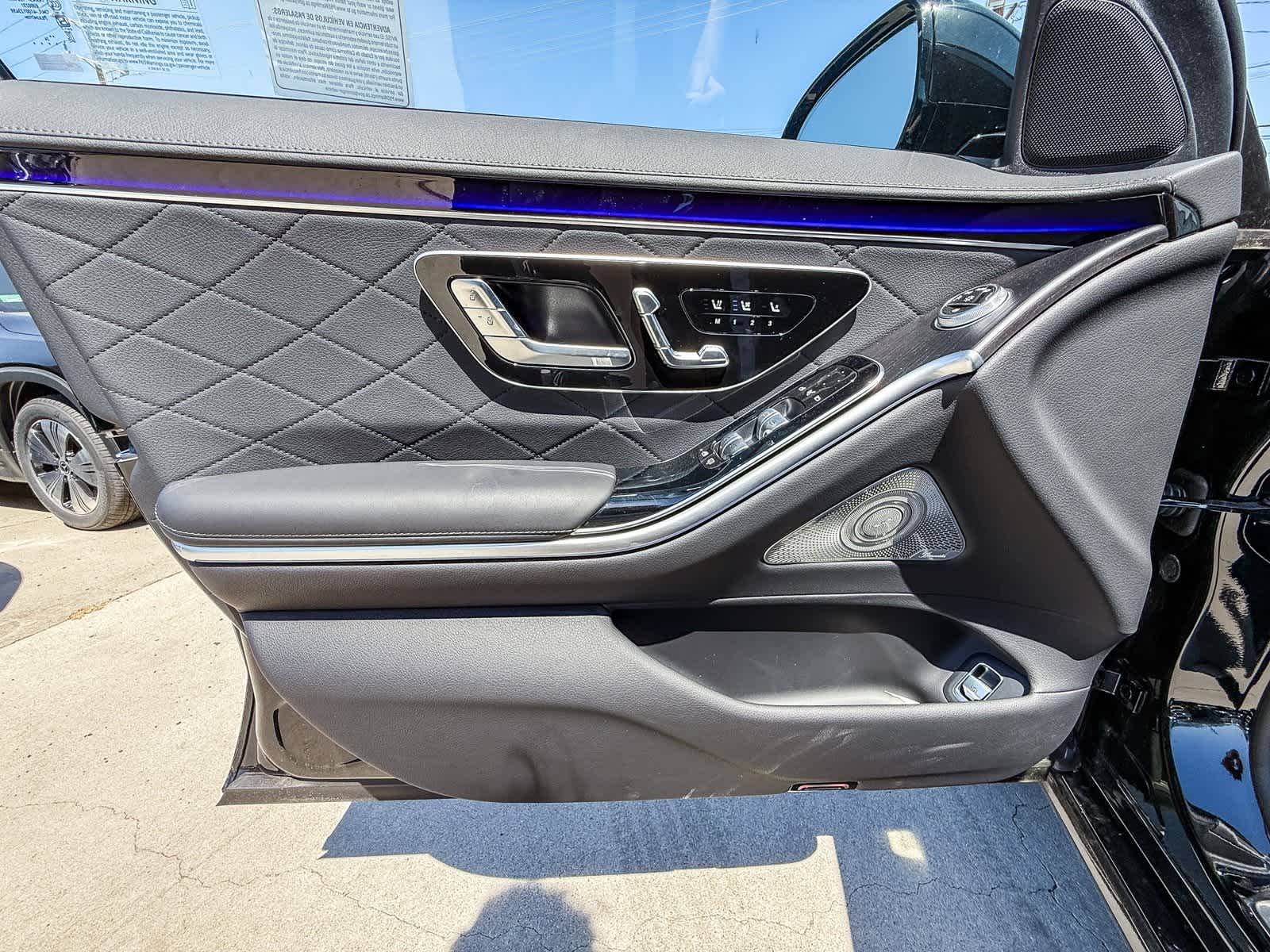 Thumbnail: 2025 Mercedes-Benz S-Class - 19