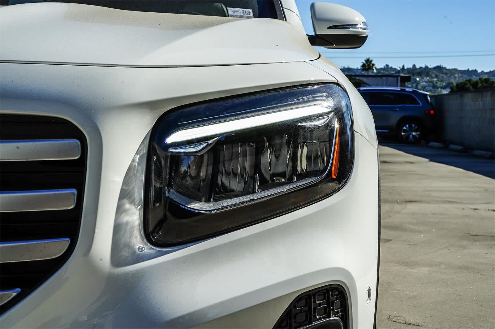 Thumbnail: 2026 Mercedes-Benz GLB - 7