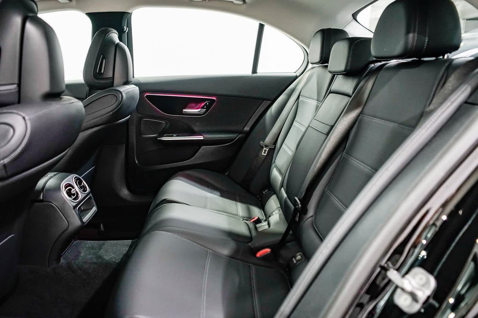 Thumbnail: 2025 Mercedes-Benz C-Class - 18