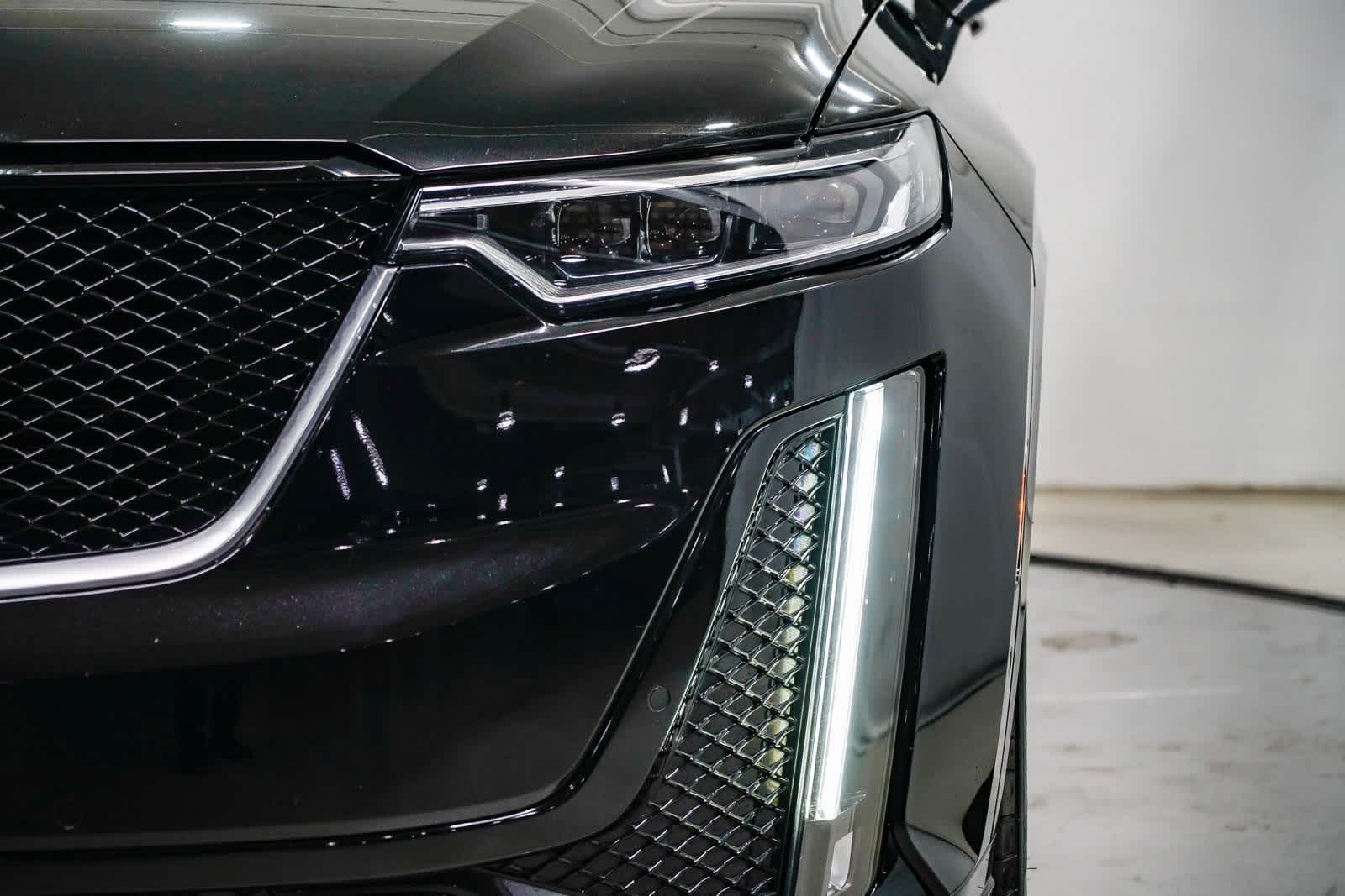 Thumbnail: 2021 Cadillac XT6 - 7