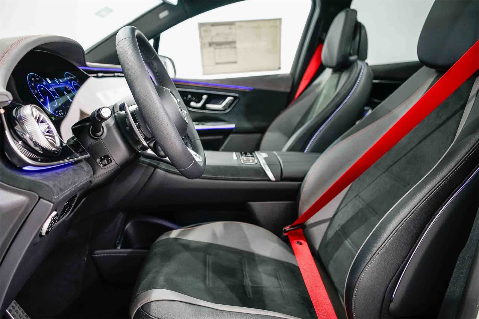 Thumbnail: 2025 Mercedes-Benz EQE - 17