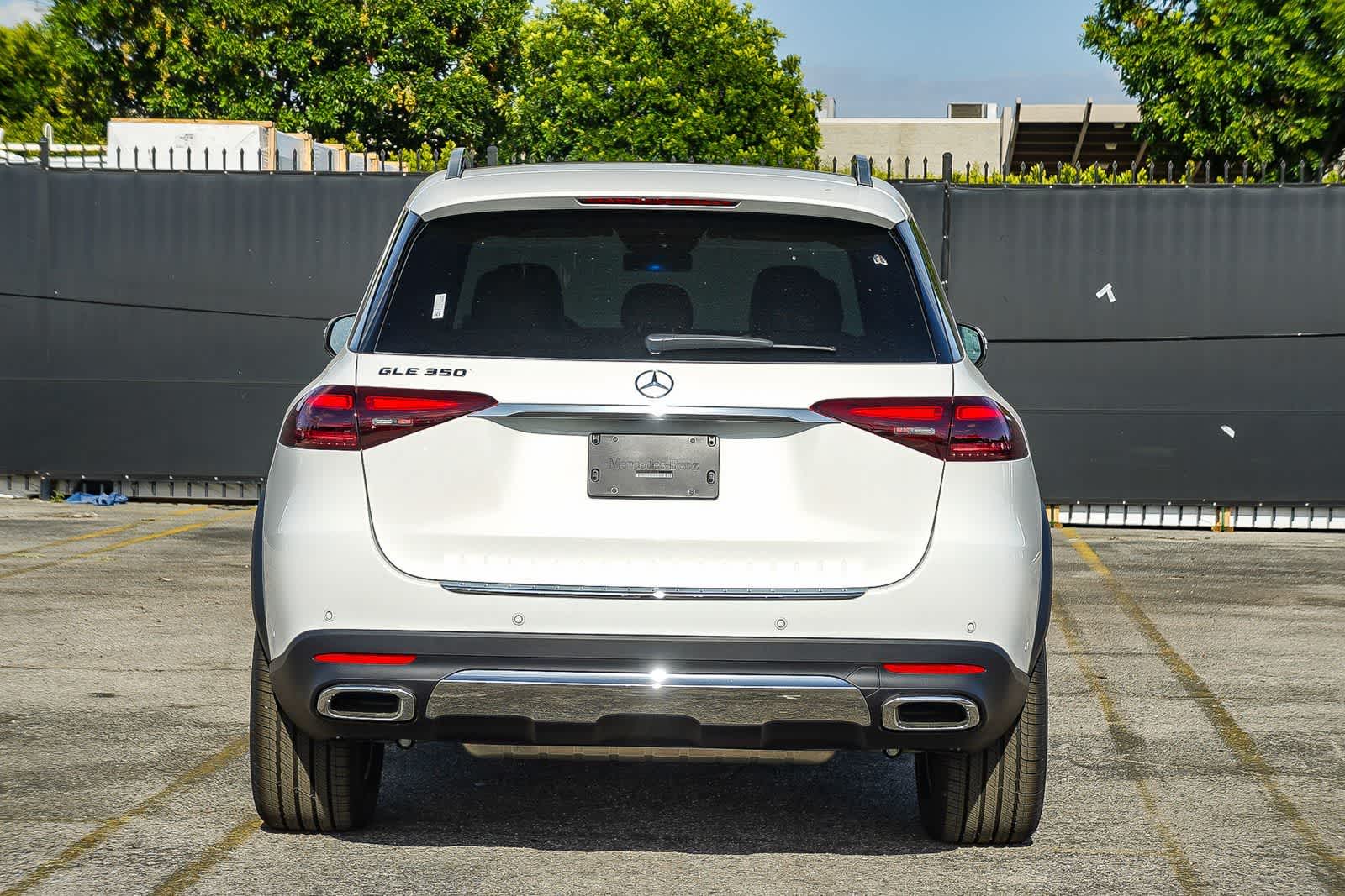 Thumbnail: 2026 Mercedes-Benz GLE - 5