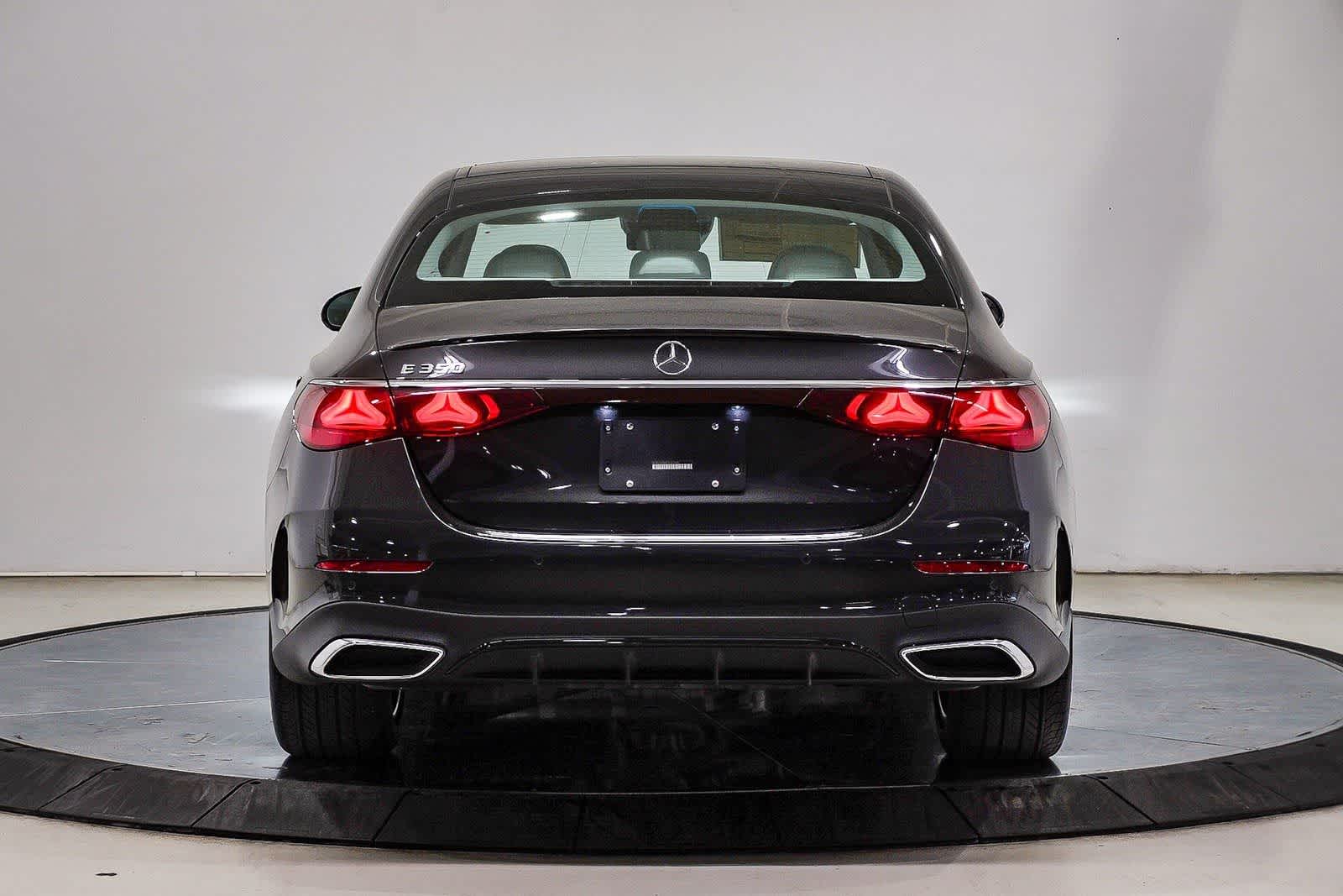 Thumbnail: 2026 Mercedes-Benz E-Class - 3