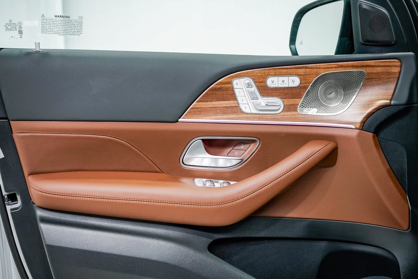 Thumbnail: 2025 Mercedes-Benz GLE - 20