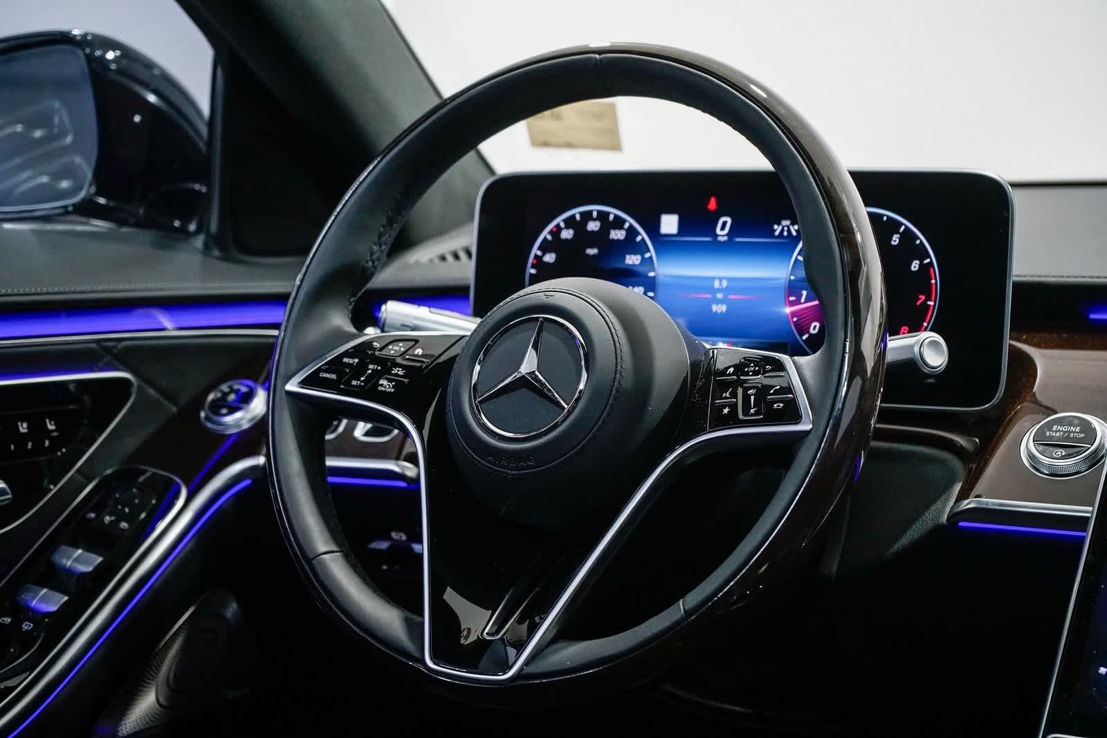 Thumbnail: 2024 Mercedes-Benz S-Class - 15