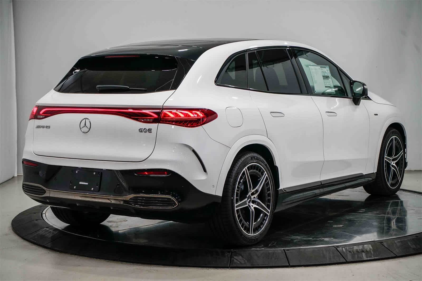 Thumbnail: 2025 Mercedes-Benz EQE - 4