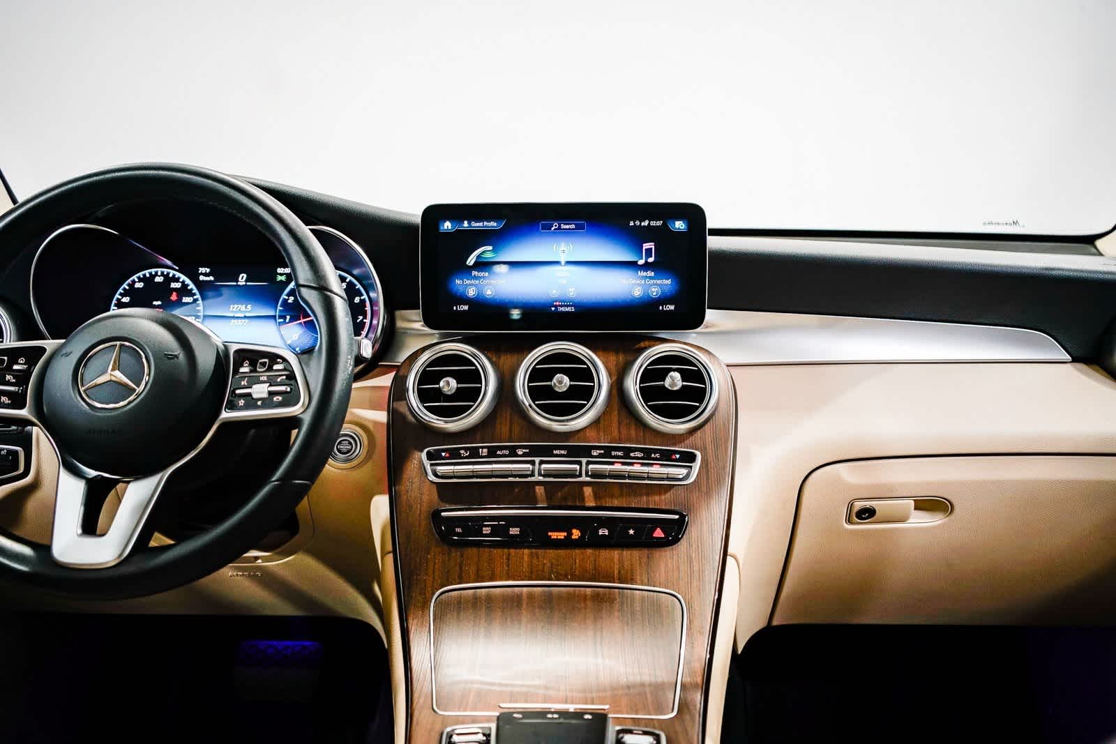 Thumbnail: 2022 Mercedes-Benz GLC - 12