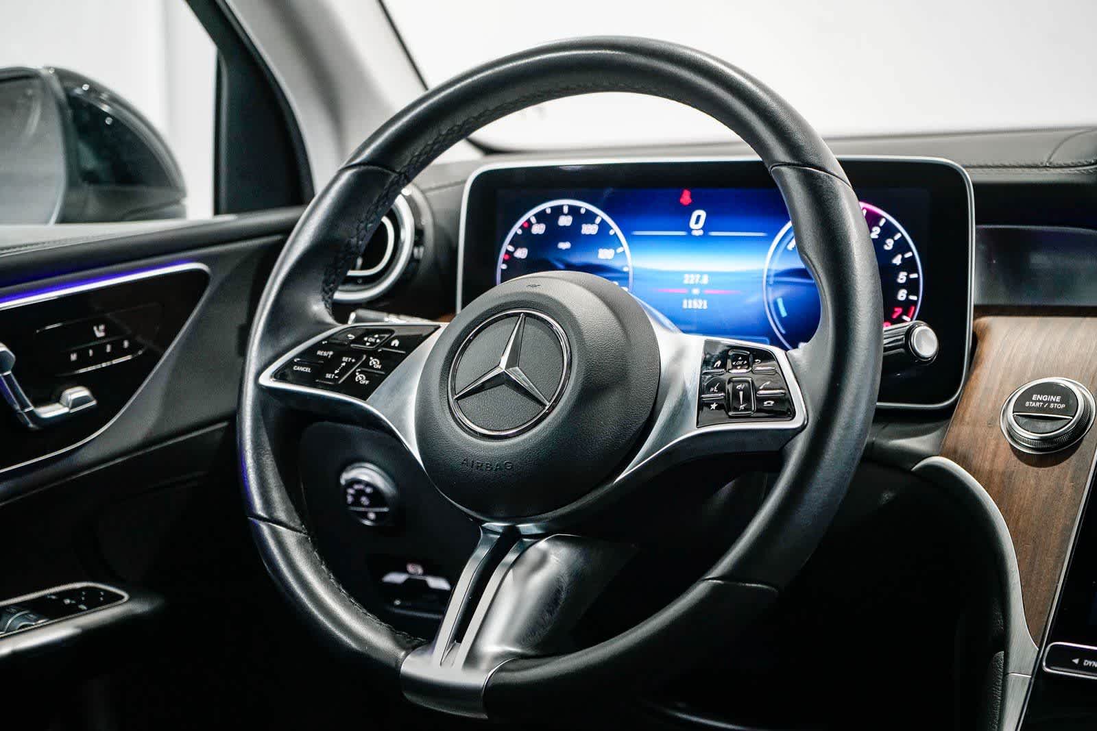 Thumbnail: 2025 Mercedes-Benz GLC - 13