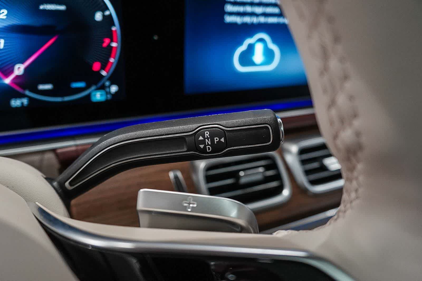 Thumbnail: 2026 Mercedes-Benz GLS - 23