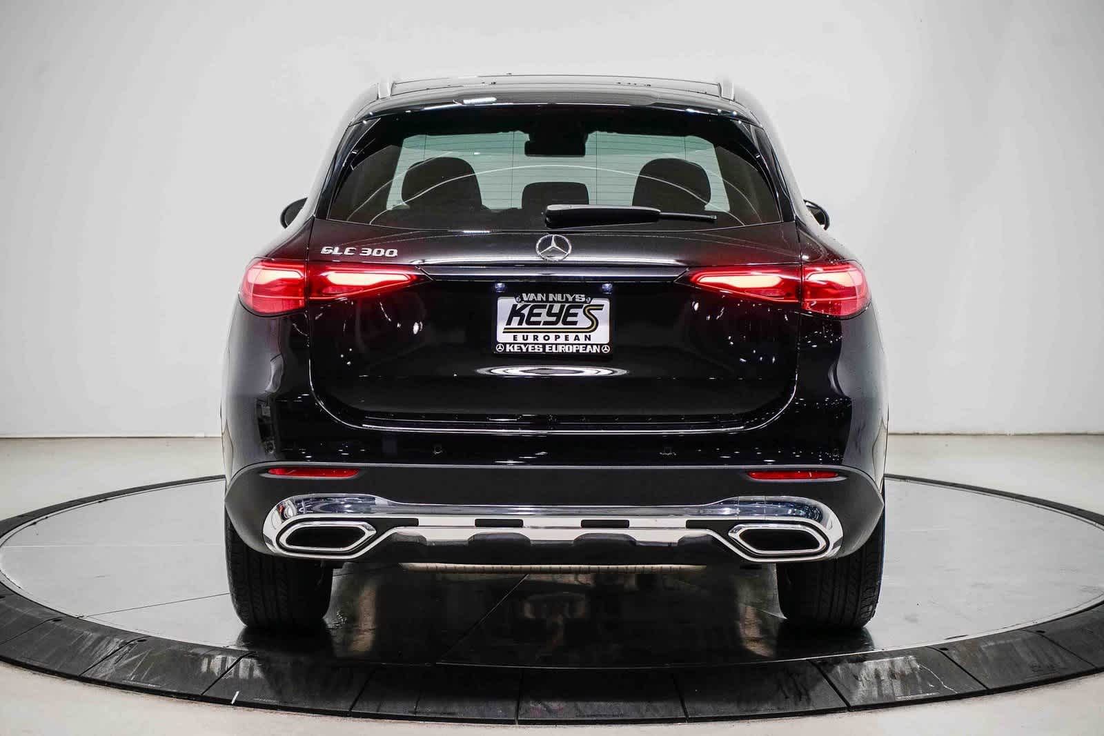 Thumbnail: 2025 Mercedes-Benz GLC - 3