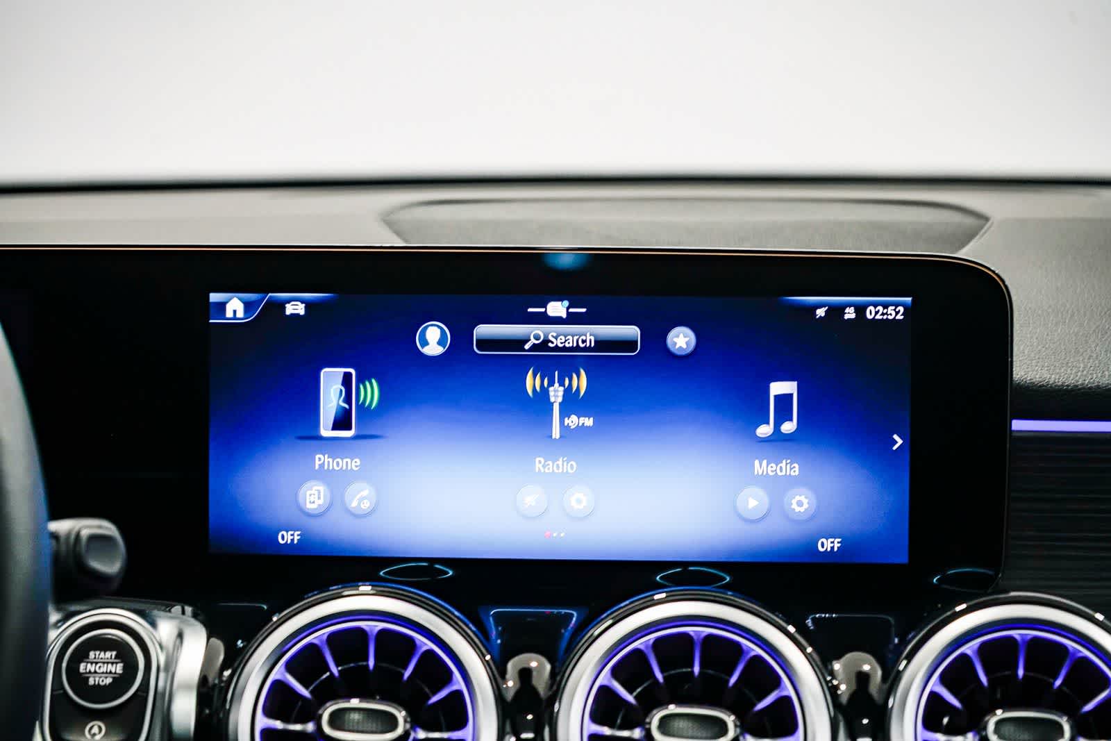 Thumbnail: 2026 Mercedes-Benz GLB - 14