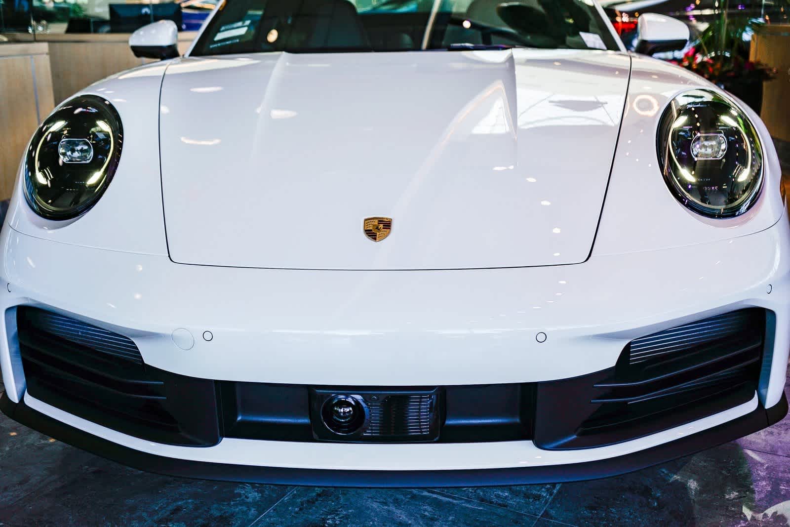 Thumbnail: 2025 Porsche 911 - 8